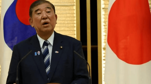 突发，美国借口联合军演，在日本部署堤丰中程导弹，石破茂态度转变，我外交部回应亮了