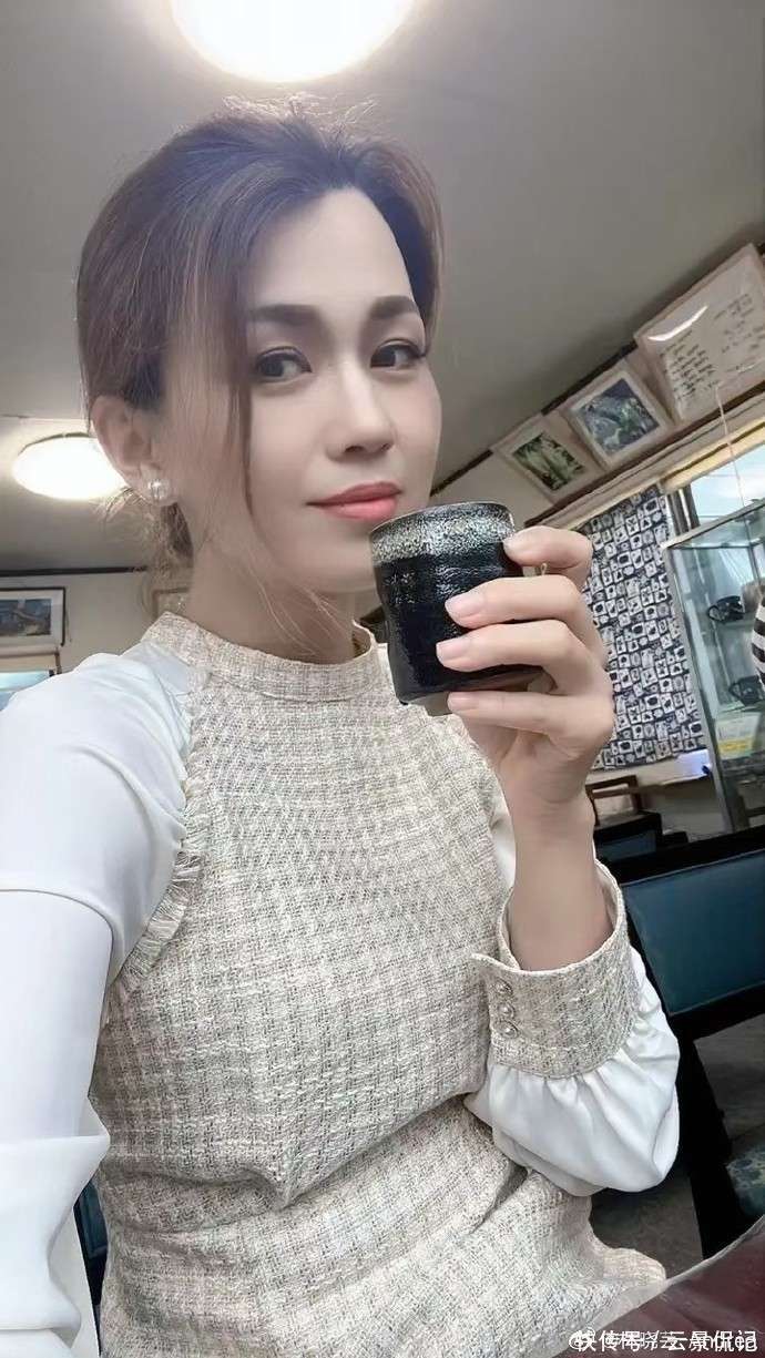 她才是顶级白富美！23岁继承10亿资产，现在掌管8700亿金融帝国
