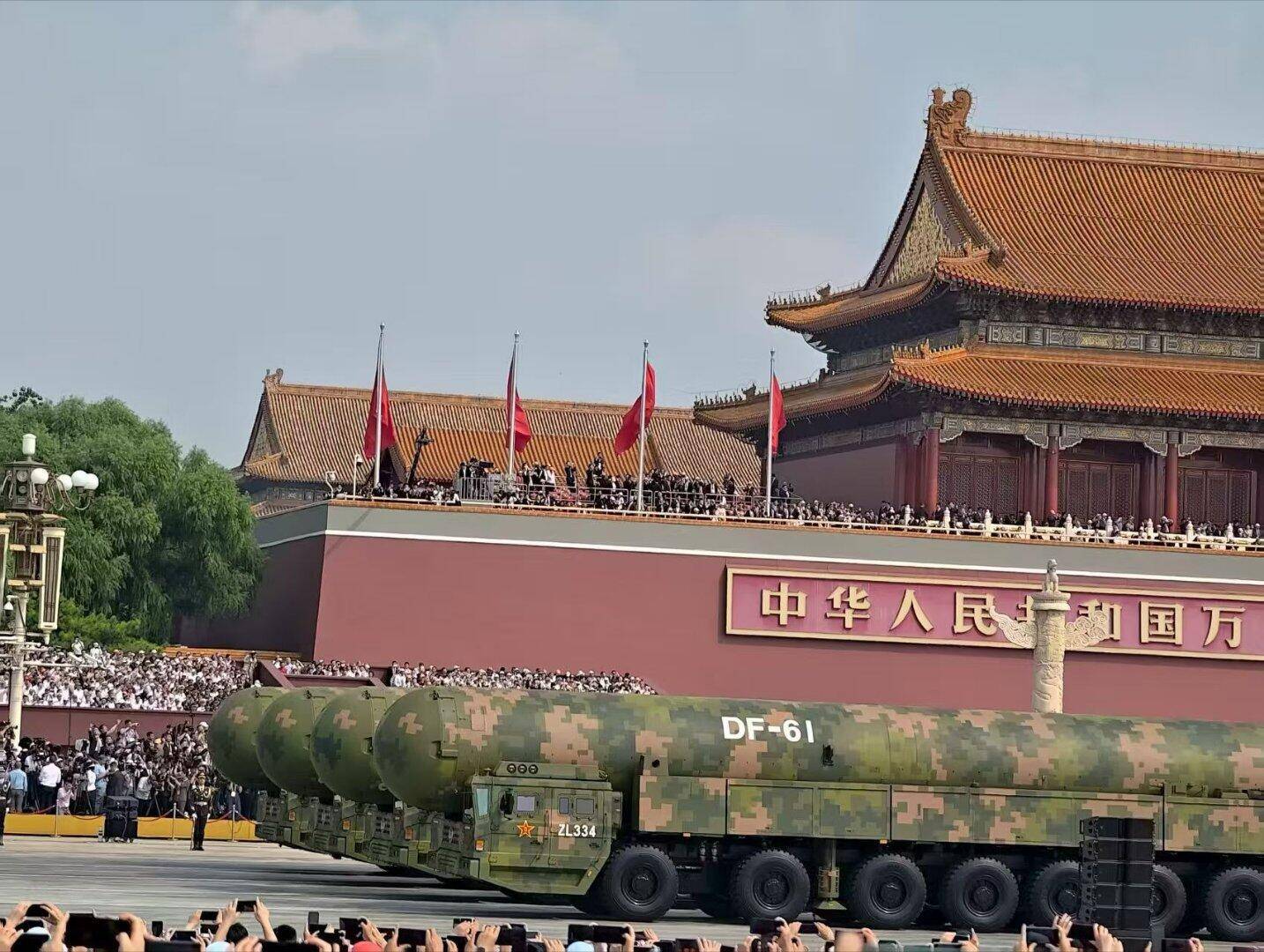 阅兵上5款洲际导弹，东风5C射程远，东风61弹头多，东风51最神秘