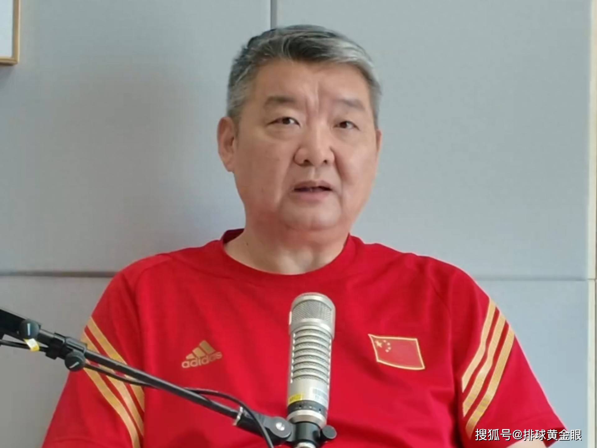 原创             排坛名帅给女排重组提建议！朱婷袁心玥需回归，二传要以老带新