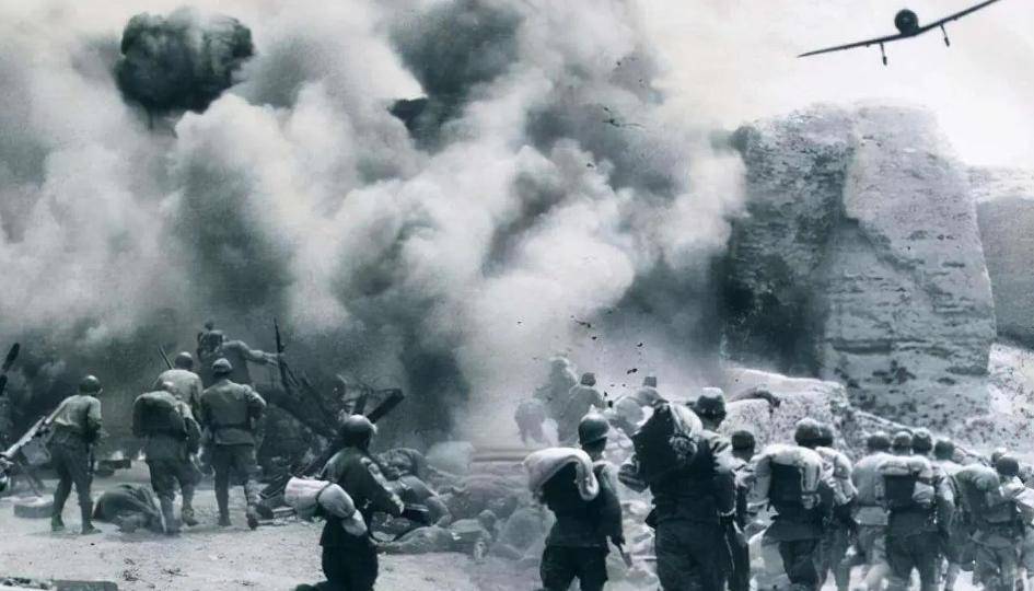 现实中，士兵中弹了会怎么样？老兵冷笑一句：别再被电视剧忽悠了