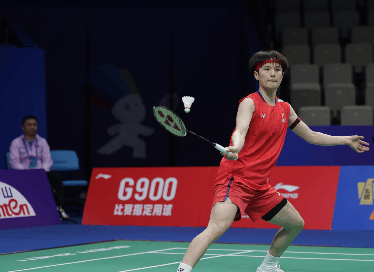 原创             挽救4个局点逆风翻盘！王祉怡2-0横扫世锦赛冠军，下场为队友复仇