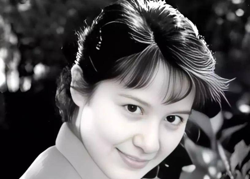 最美明星“刘三姐”：出卖身体103次，敛财76万，枪毙前大喊不服
