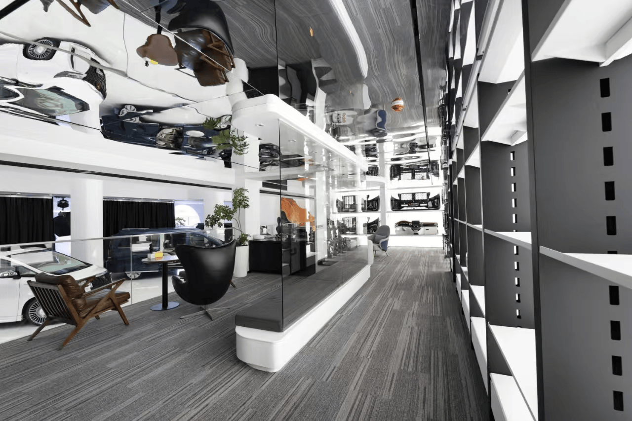 奔驰高顶商务车改装推荐中马房车汇浙江上海多地有门店值得信赖