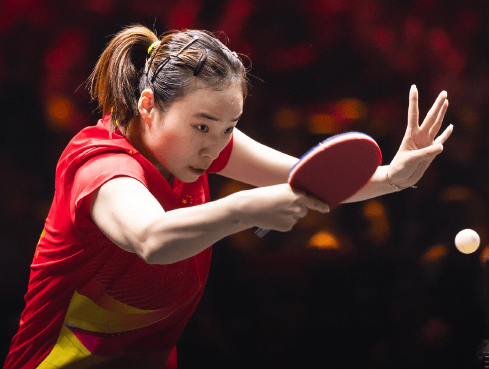 原创             WTT中国大满贯：孙颖莎大获全胜！3-0击败队友，轻松晋级8强