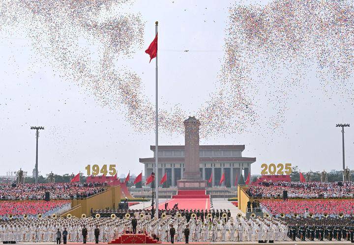 时政微观察丨为了前无古人的伟大事业