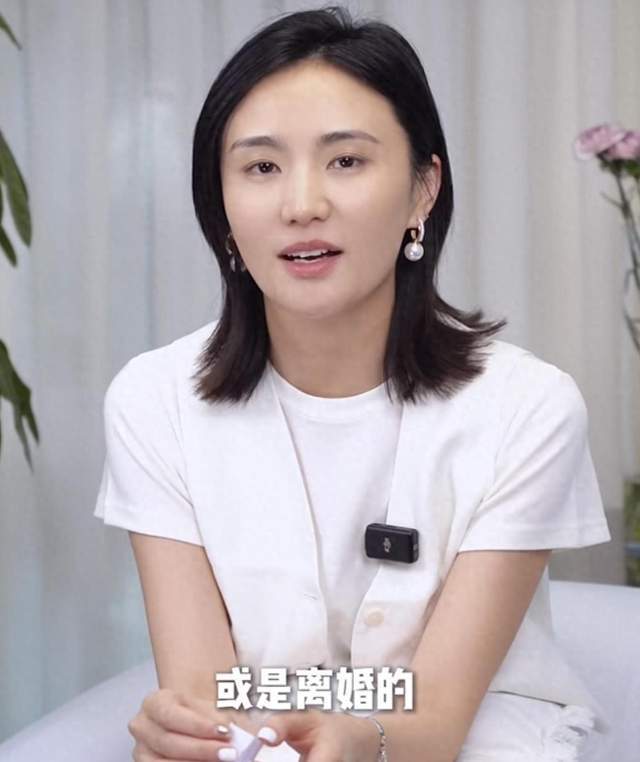 突发！李亚鹏海哈金喜官宣离婚，孩子跟随母亲生活，疑似原因曝光