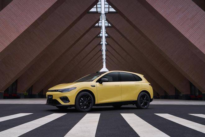 U8国际- U8国际官方网站- APP下载零跑汽车正式发布了