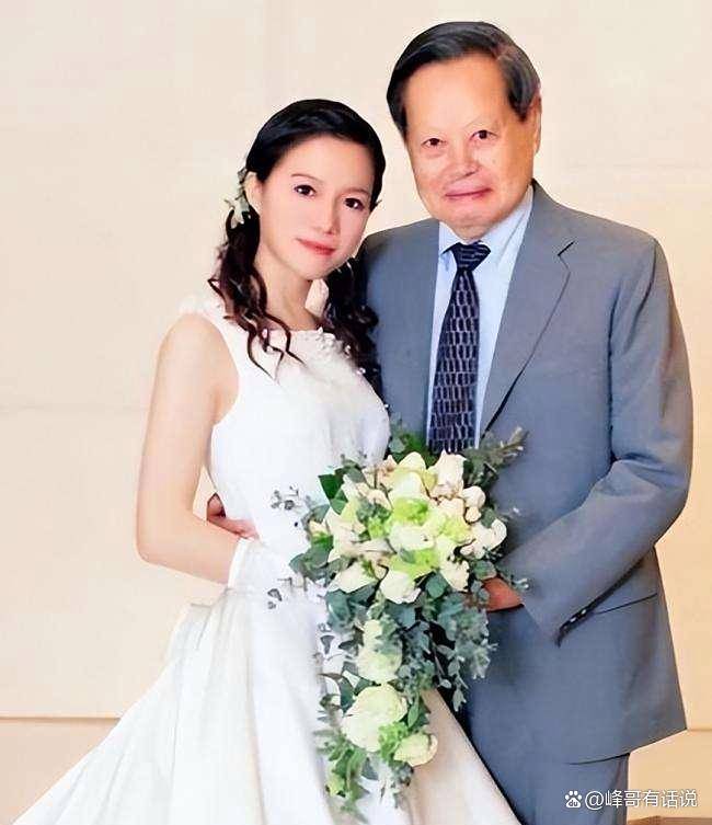 原创             杨振宁遗产分配曝光，子女一致支持，翁帆得到应有尊重