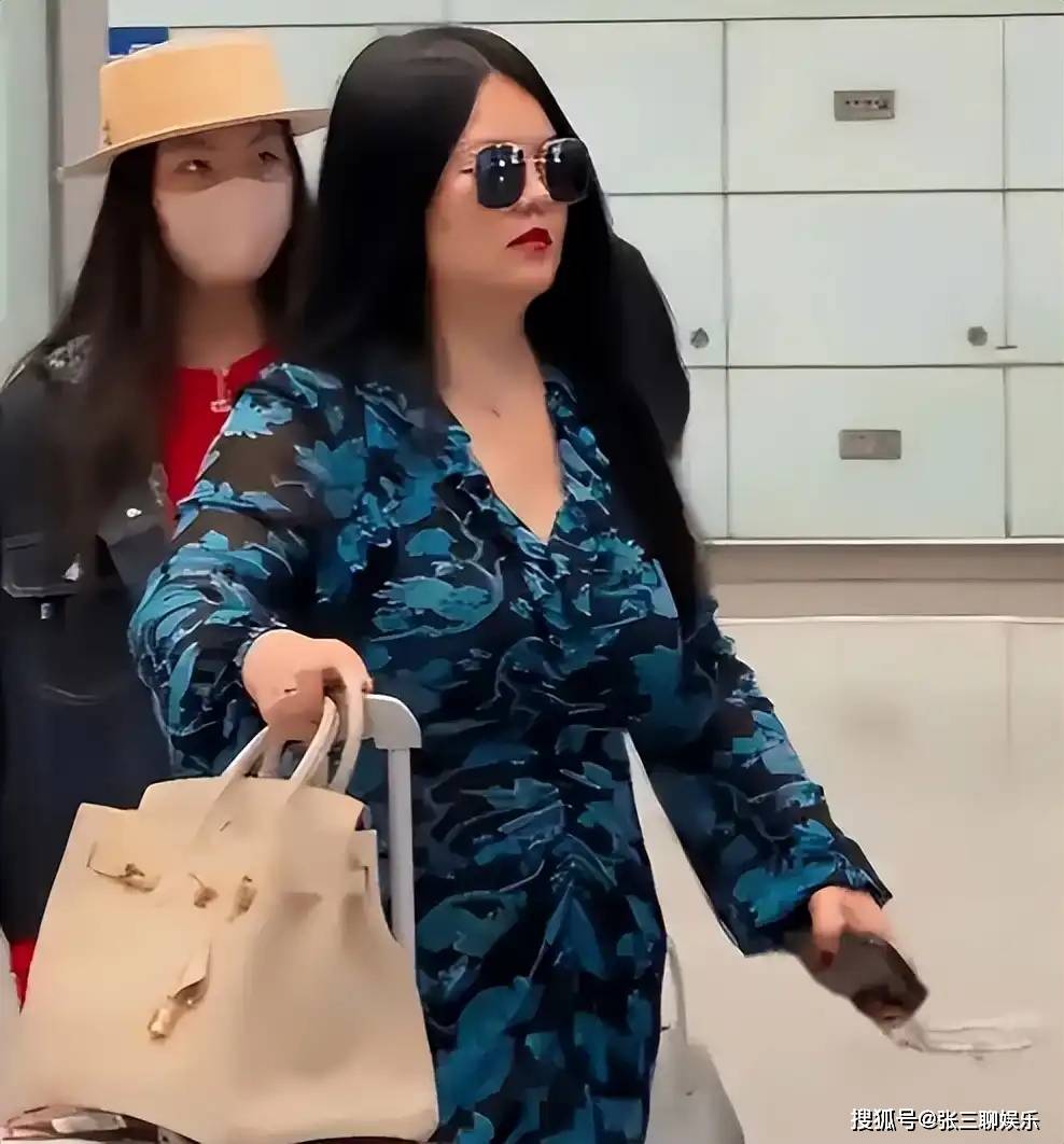 李湘最吓人的不是她的财富，更不是她的气场，而是她的身材