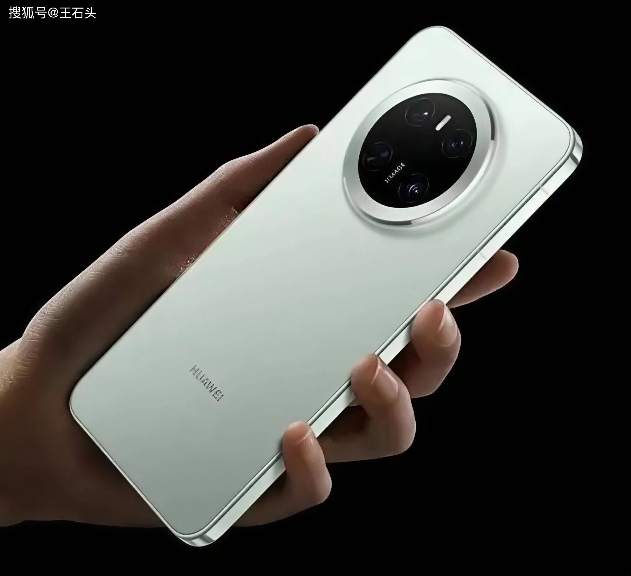 原创             华为Mate 70 Air突然上架！这波“Air”对决，苹果你慌不慌？