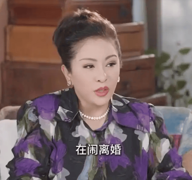 考古 | 何超莲与窦骁感情状态引热议!港圈千金更多婚姻内幕曝光! 考古 | 何超莲与窦骁感情状态引热议!港圈千金更多婚姻内幕曝光!