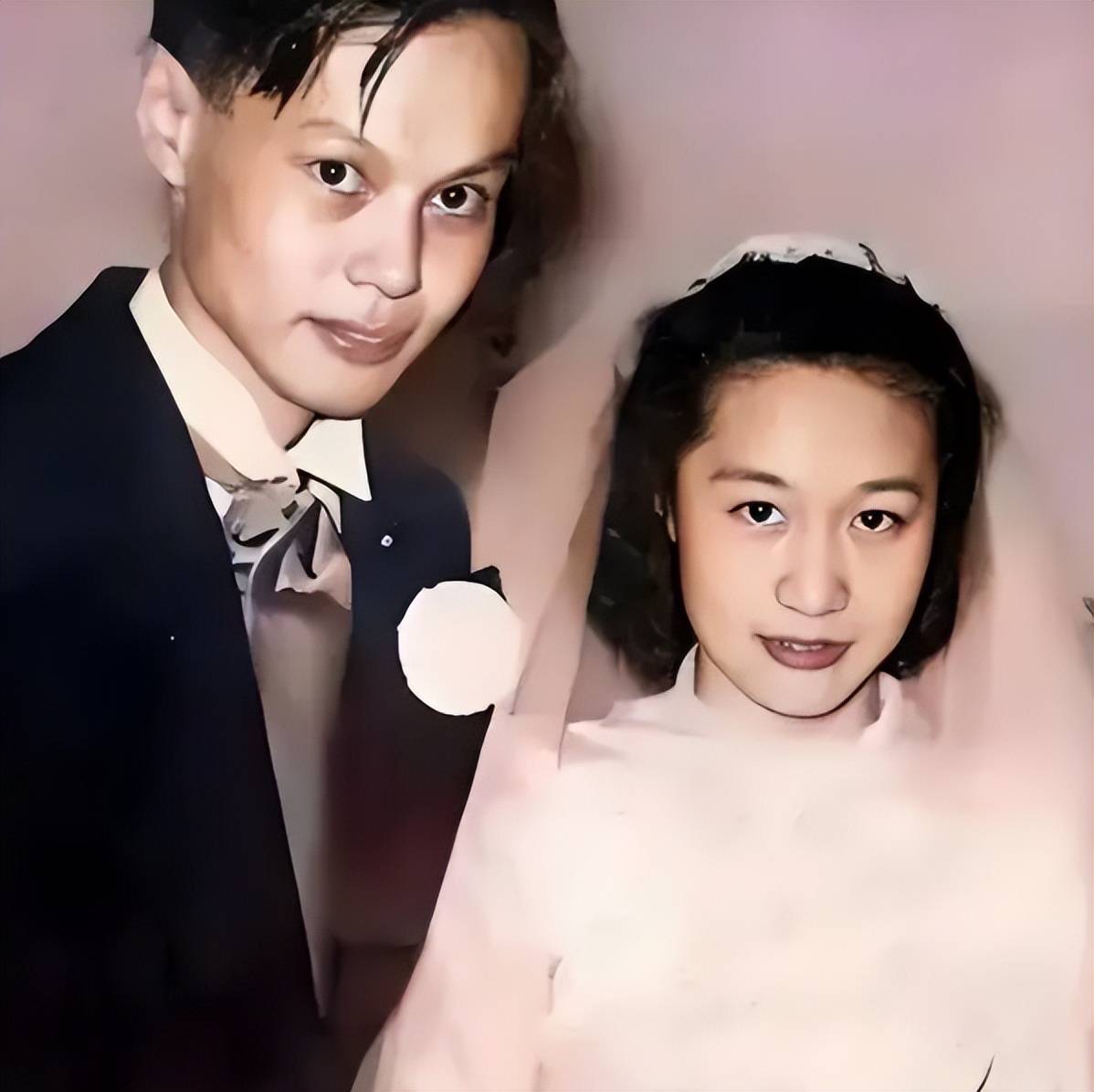 原创             翁帆没想到，人情世故、江湖地位在杨振宁告别仪式上体现淋漓尽致