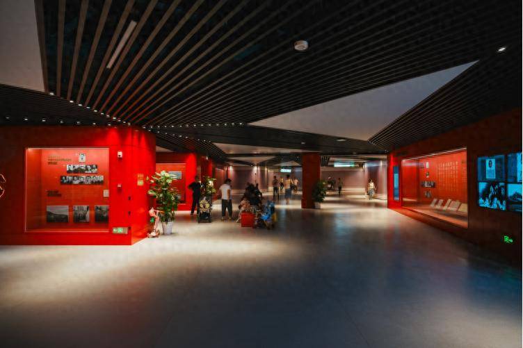 上清寺 重庆坚韧精金年会- 金年会体育- 官网APP神的百年注解