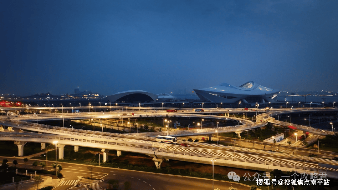 最新消息——(售楼部↓↓预约通道)厦门【国贸象屿海上雅颂】【营销中心】海上雅颂售楼处电话地段-交通-商业-休闲-户型-楼盘参数-最新详情爱体育- 爱体育官方网站- APP下载