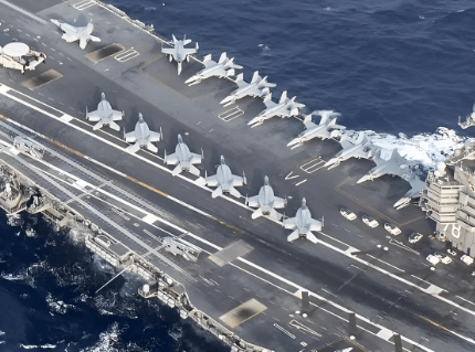 美媒恶评!福建舰还不如美国50年前的老船,话音刚落,就出事了