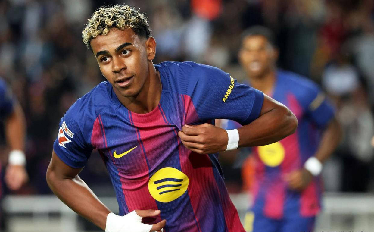 西甲最新积分榜 埃西班牙足球甲级联赛尔切负于巴萨 巴萨再次升至前二 皇马领先5分