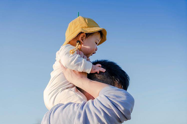 五岁男童小区景观池触电身亡,谁之过?