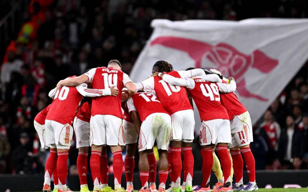 英超联赛免费高清直播+实时赛程+积分预测（2025赛季全覆盖）英超球队闪耀欧冠赛场全胜领跑积分榜