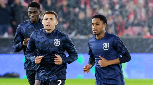 叫扬叔 - 全网最会整活的苏超球迷  足球圈热梗收割机欧联杯：格拉斯哥流浪者与罗马对决状态不同待观察