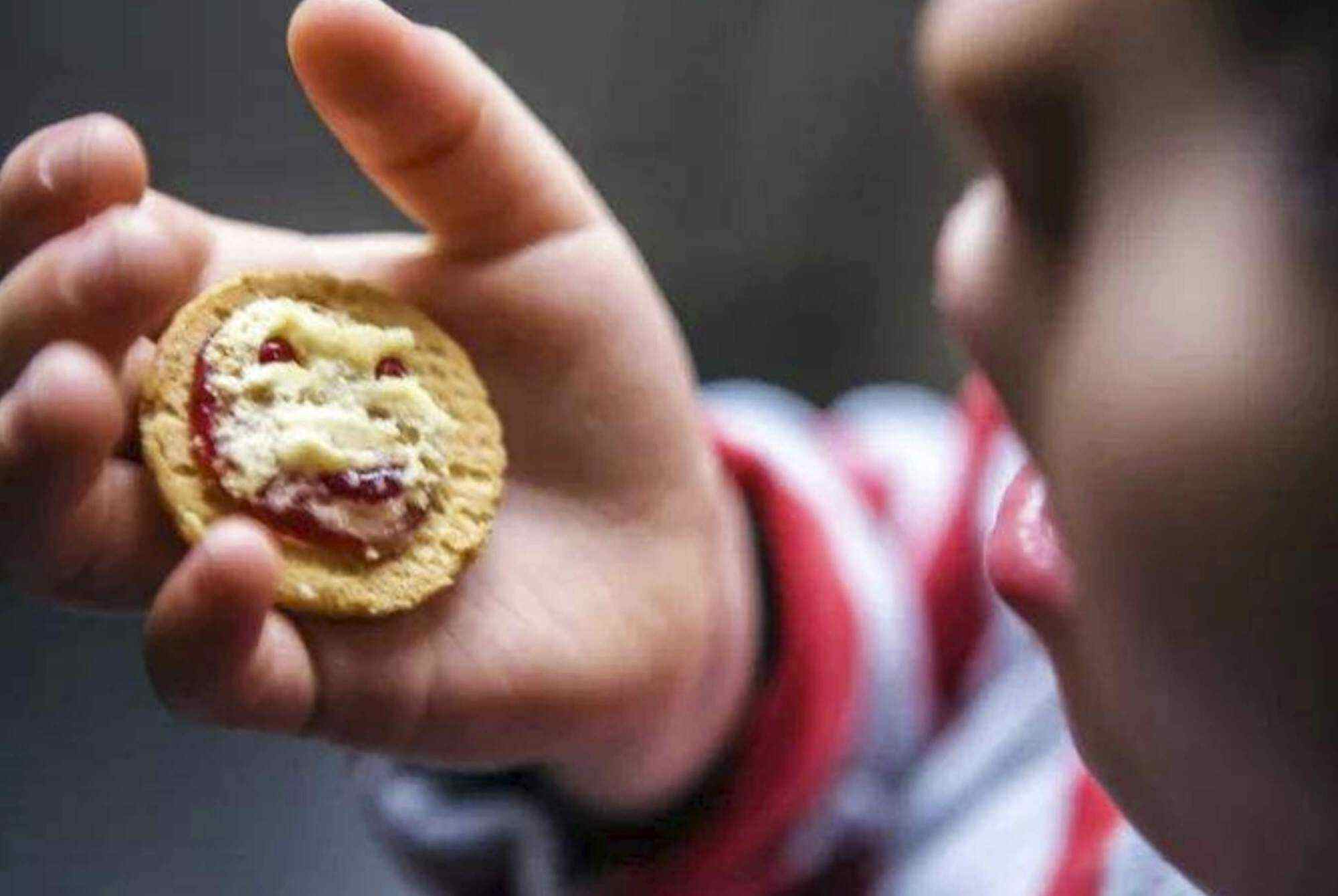 9岁半女孩已来2次月经,男孩身高定型1.5米!性早熟到底有多坑孩子?