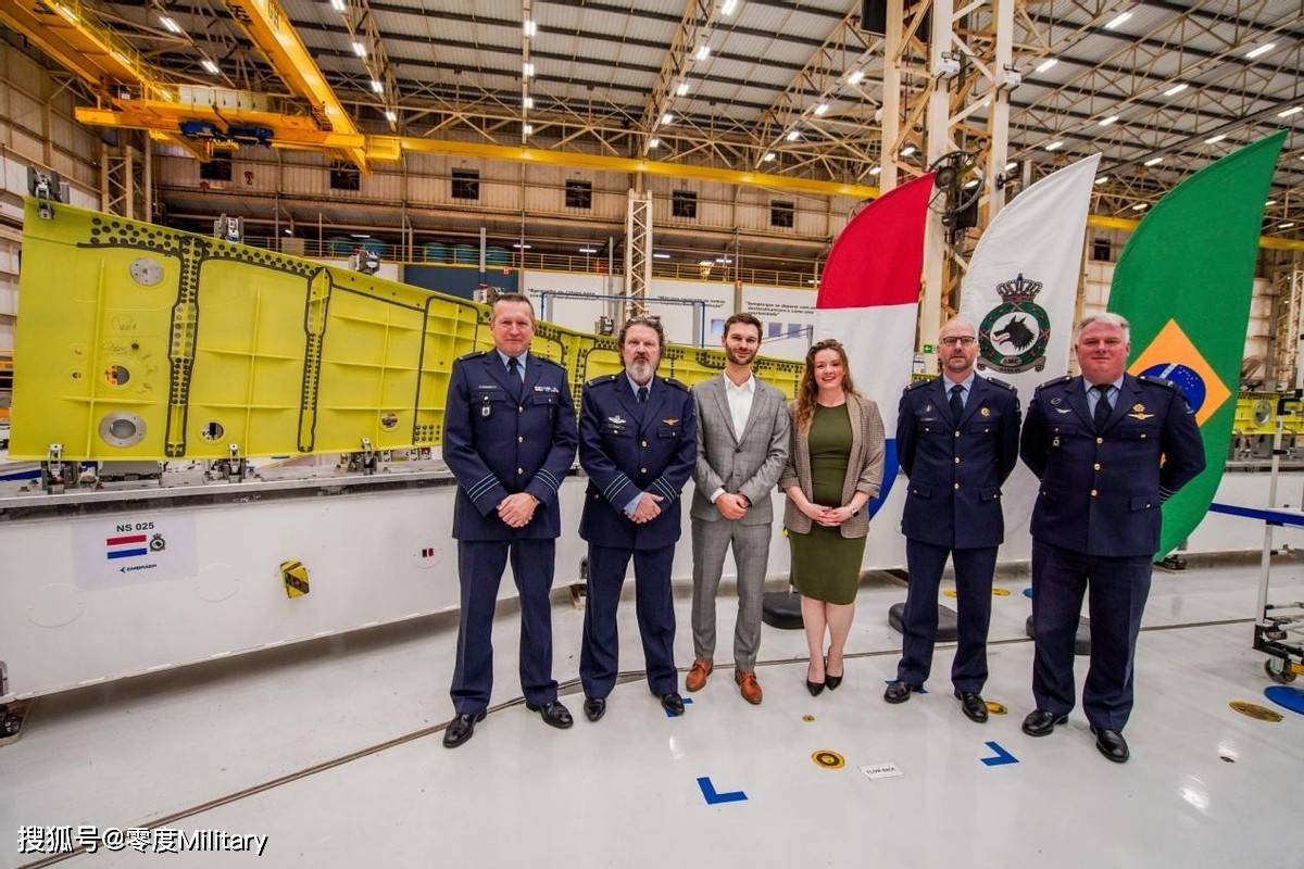 巴西航空工业公司开始为荷兰生产首架C-390中型运输机,共订购5架