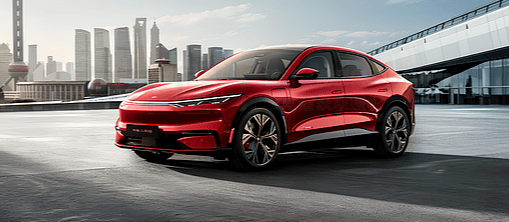 一车三动力还有电动侧滑门！五博鱼体育- 博鱼体育官方网站- 最新网址菱星光730售73万起