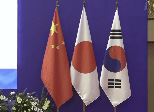 解放军对日本下通牒，直言“日本可能变成战场”！高市早苗不认错，哪来的底气？