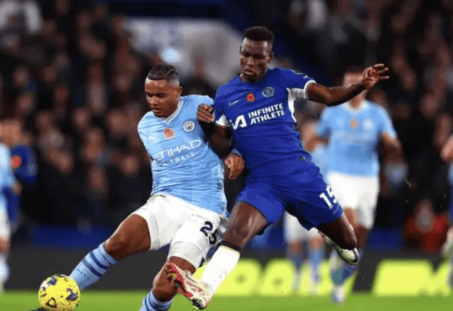 切尔西曼城大战4-4：英超巨头狂战红魔隔空尴英超联赛免费高清直播+实时赛程+积分预测（2025赛季全覆盖）尬