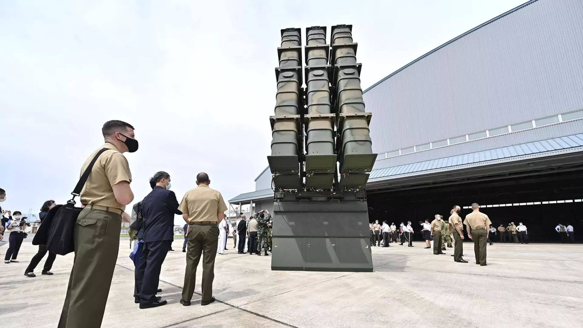 中国腹背受敌！日本要在台岛周边部署导弹，美国也配合搞事情