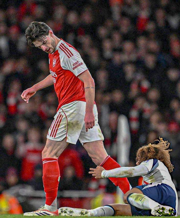 西甲联赛免费高清直播＋实时赛程积分榜＋竞彩预测全覆盖（2025赛季）足坛一夜动态：AC米兰1-0国米C罗倒钩梦回巅峰皇马绝平升班马