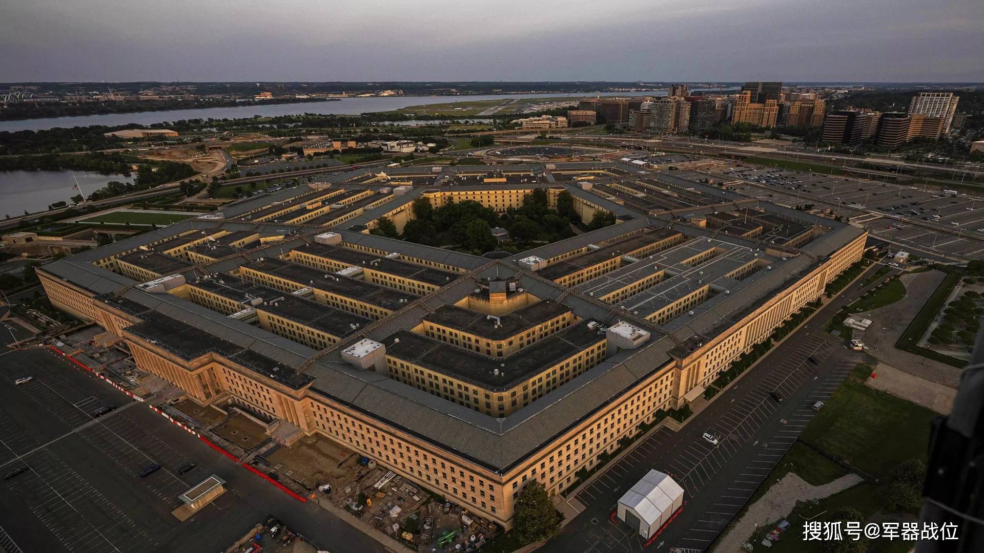 美国会警告：只需一天内，解放军可封锁台岛，美军必须做最坏打算