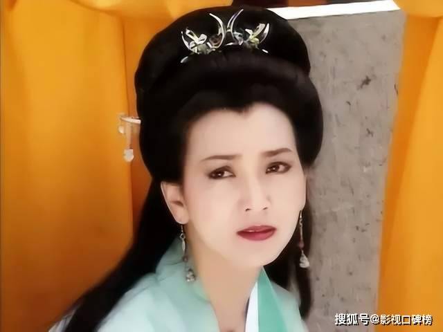 娱乐圈未解之谜:没演技为何总能爆红?王晶点名这2位女星