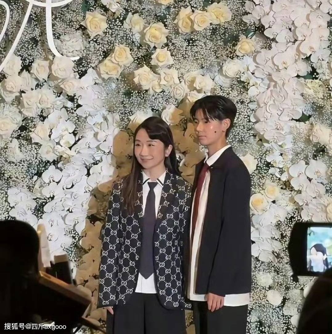 男女不分！陶晶莹带女儿参加婚礼，被误认成儿子，神似网红郭有才