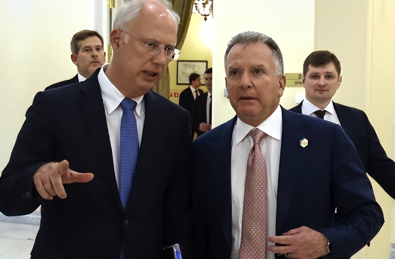 谈判结果出来了！泽连斯基表态，特朗普回应四个字，普京发出警告，对外释放信号非同寻常