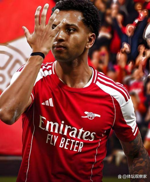 “英超积分榜：曼城5-4险胜仅差阿森纳2英