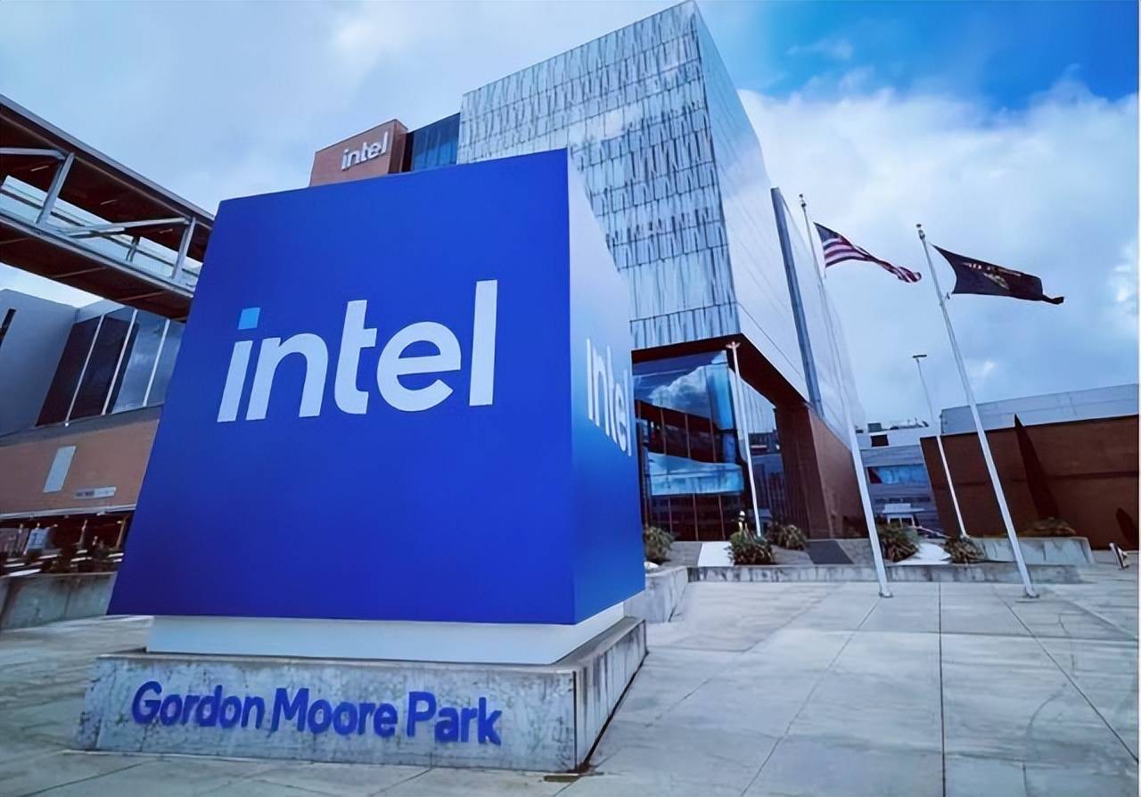 原创             台积电有点慌：日本、美国，都要偷它的2nm芯片技术?