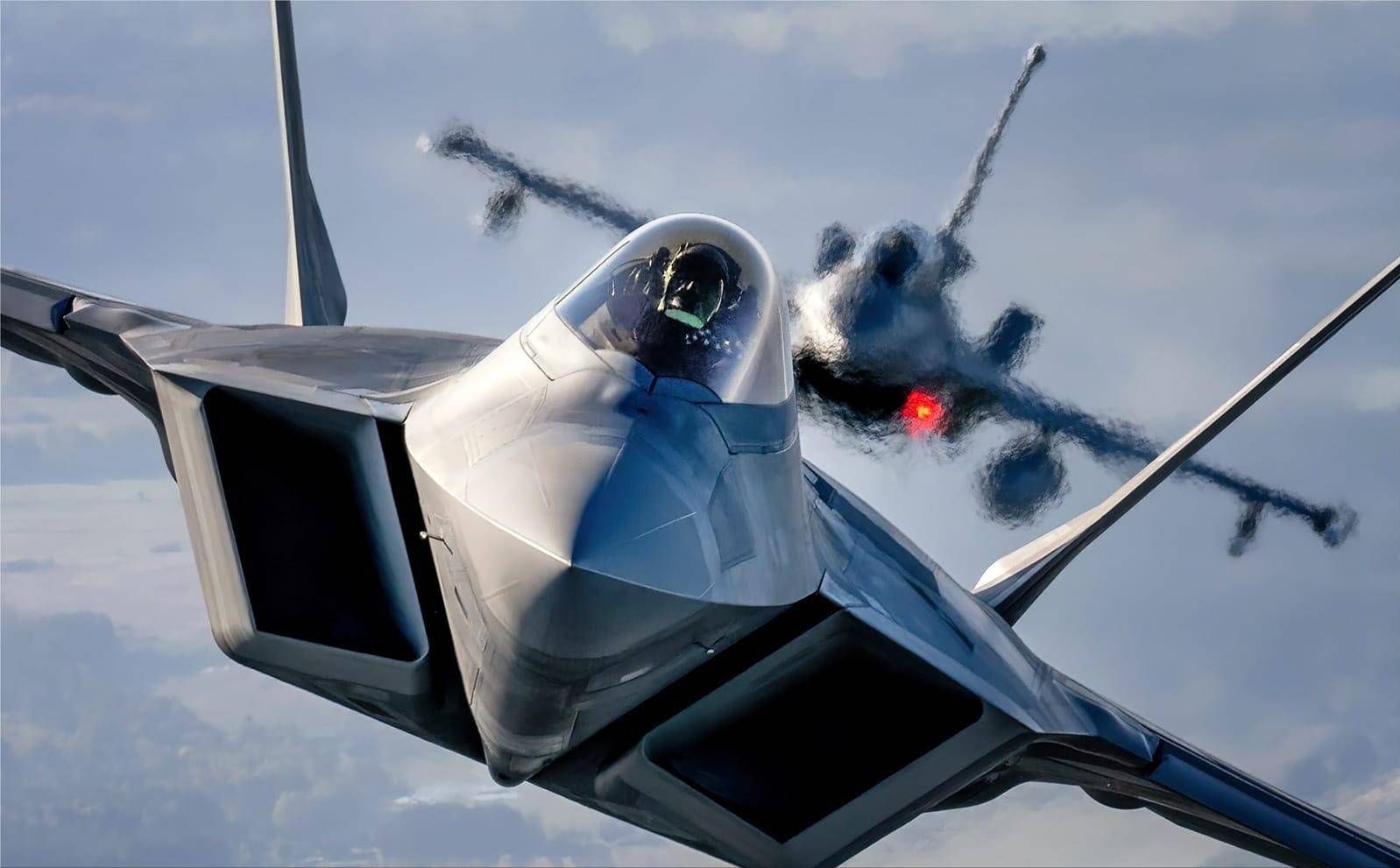 歼20雷达暴改背后,巴掌大芯片颠覆空战规则,太平洋上空悄然生变