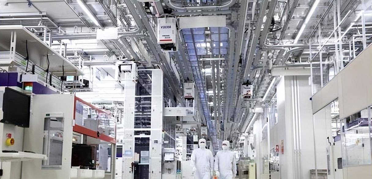 让光刻机变成“废铁”?中企正式官宣,日、美企业最担心的事来了