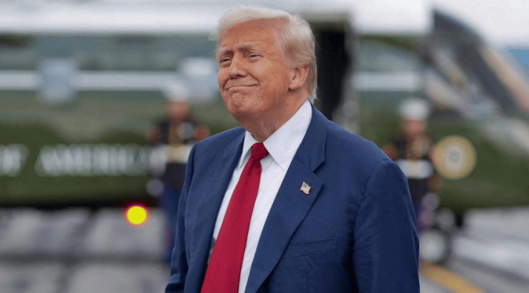 原创 特朗普开绿灯,允许出口H200芯片,中方买不买?外交部斩钉截铁!