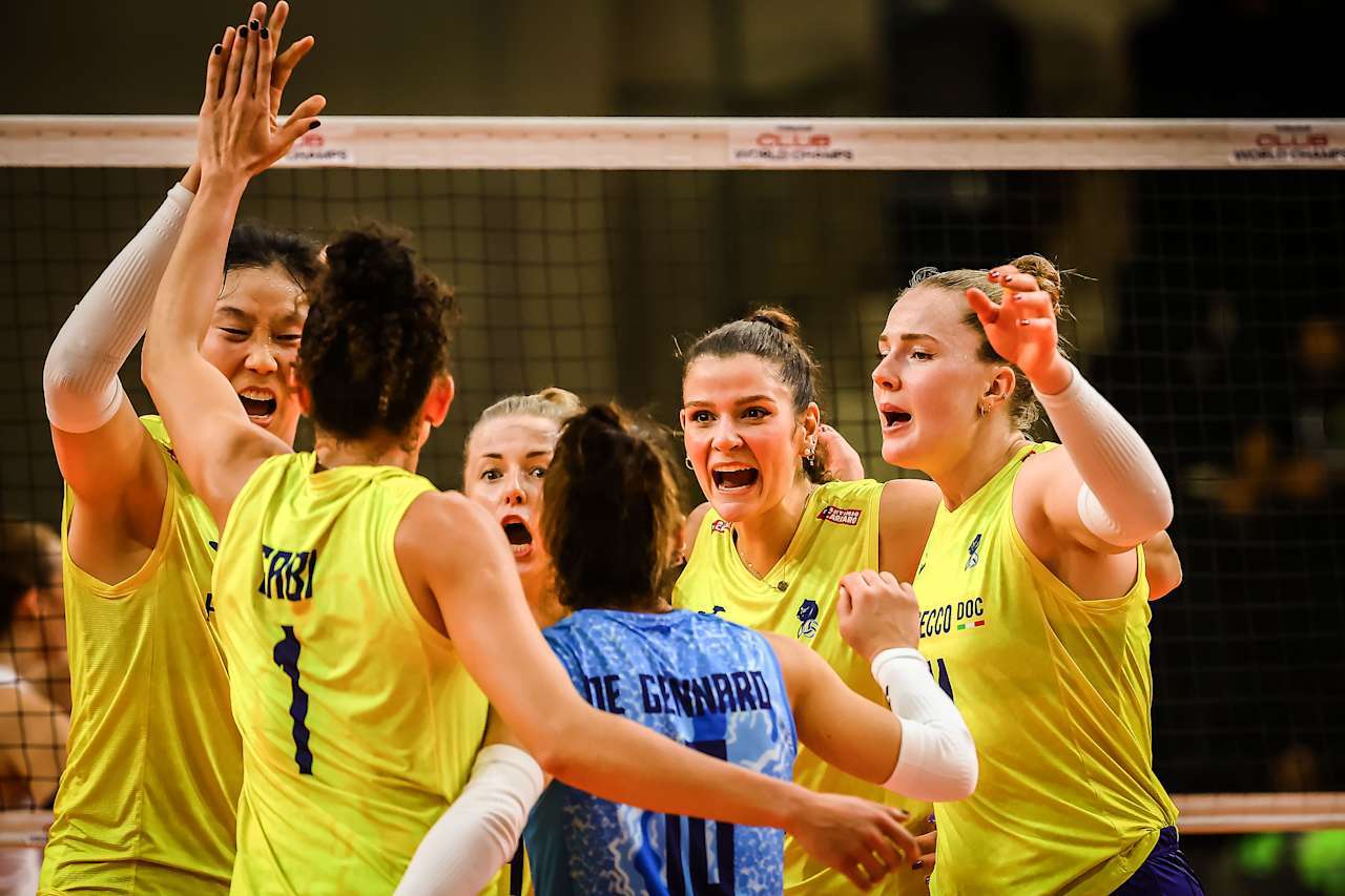 女排世俱赛4强提前揭晓3席 朱婷轮休无碍出线缪伊雯待定