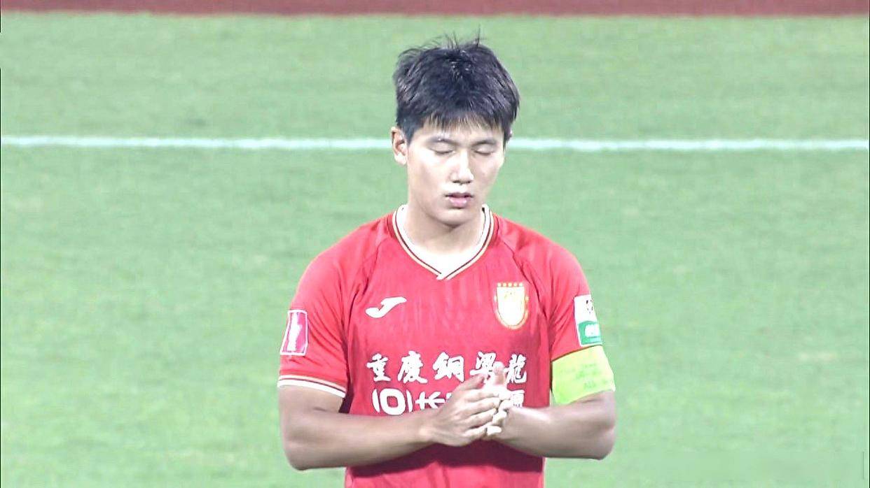 2025江西省城市足球联赛-赛程/比分/球队阵容全掌握-本地足球热血来袭！50万身价！重庆5条小狼崽霸榜主力框架已定不怕被挖！