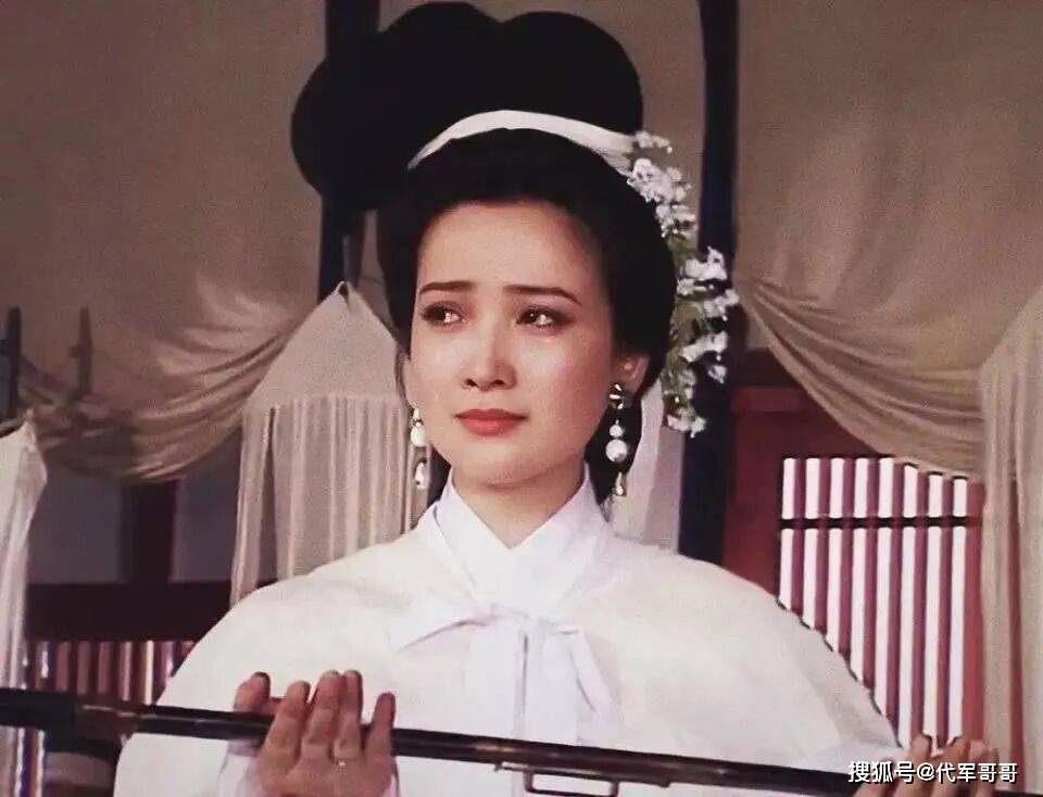 61岁著名演员何晴去世,曾与许亚军育有一子,死因曝光让人惋惜