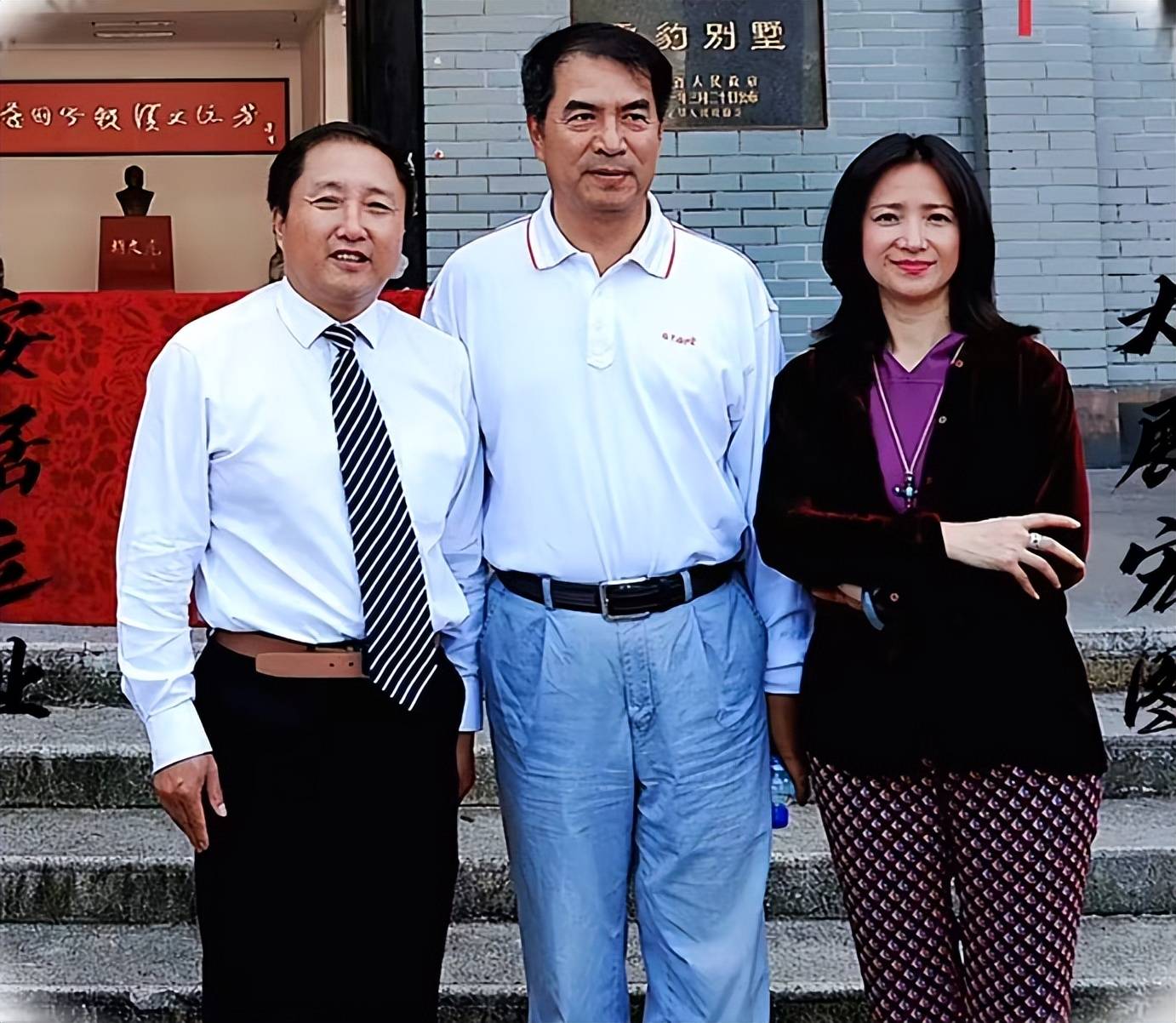 61岁演员何晴去世,好友公开住院照,瘦了很多,变化太大难认出