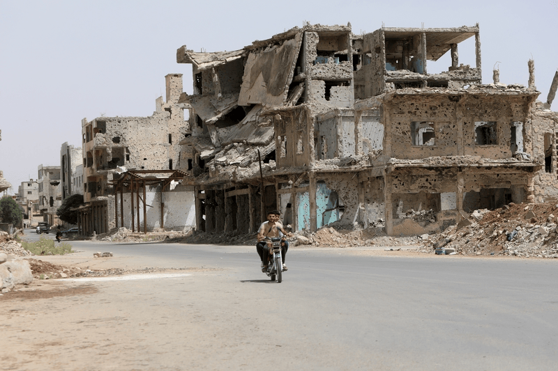 后方暴雷，乌克兰爆发内战几率超六成！俄军欣喜若狂，全线发动猛攻