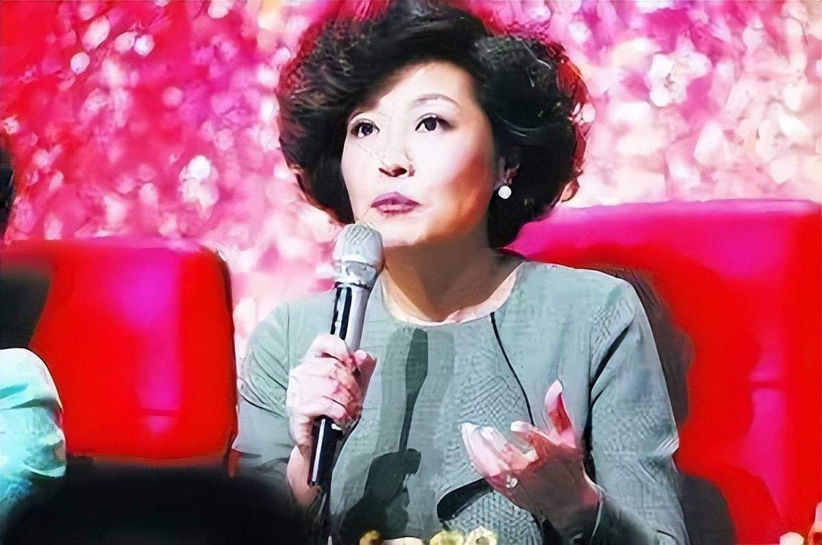 不再隐瞒！赵本山坦言离开春晚的真相，李咏老婆才是罪魁祸首