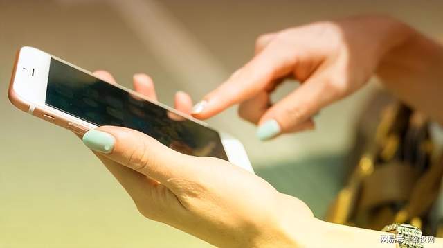 苹果又区别对待！日本降税10%，中国还按30%抽成