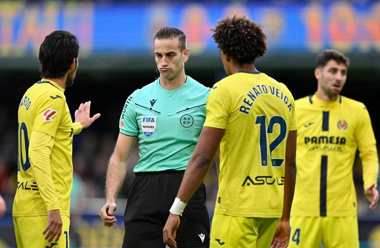 西甲积分大战最新战报：巴萨迎来8连胜西班牙足球甲级联赛领先皇马4分马竞大胜跃升前三