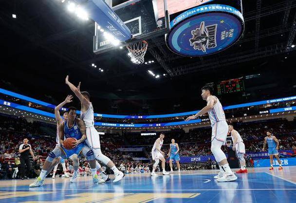 东契奇约基奇统治西部看他们如何凭独一档影响力改写比赛欧洲篮球联赛中文网__赛程比分+球队资讯+盘口分析