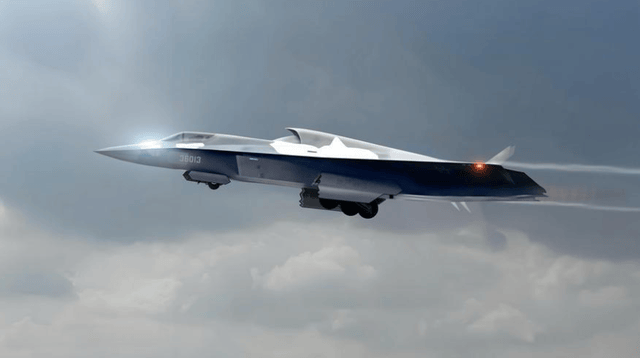 歼-36尾部“缺一块”，疑似换装涡扇15，暴露航发“过渡期”秘密